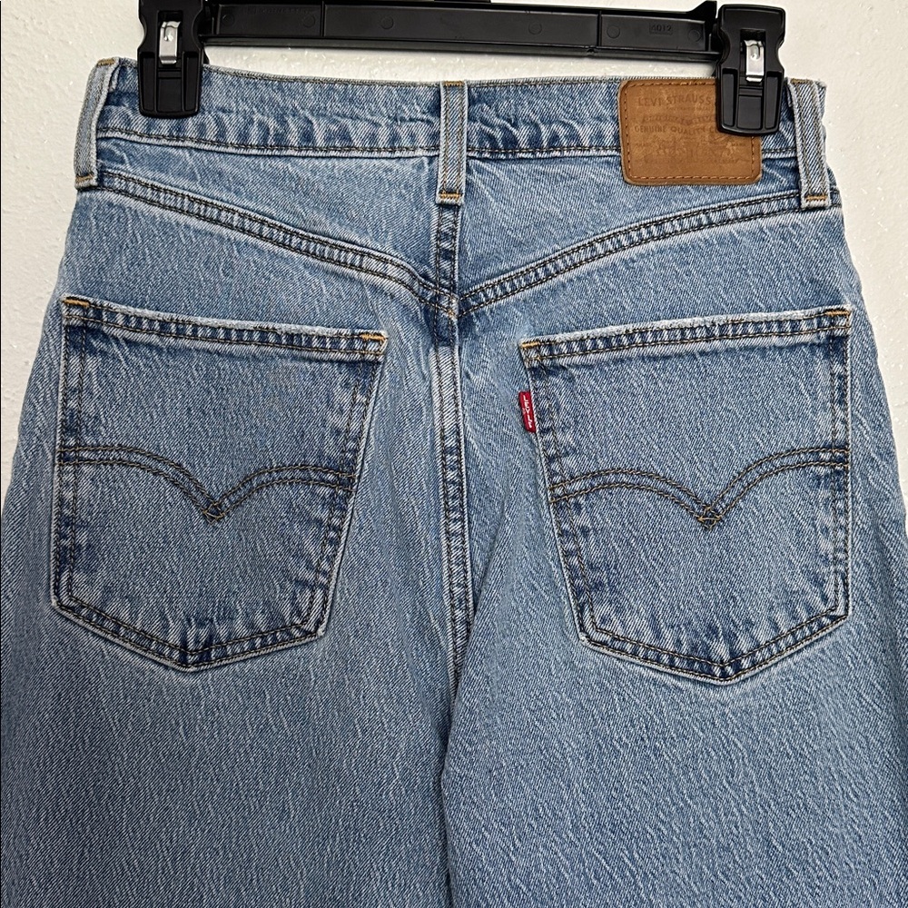 Levi’s 70’s High Rise Flare Jeans - Picture 5 of 8